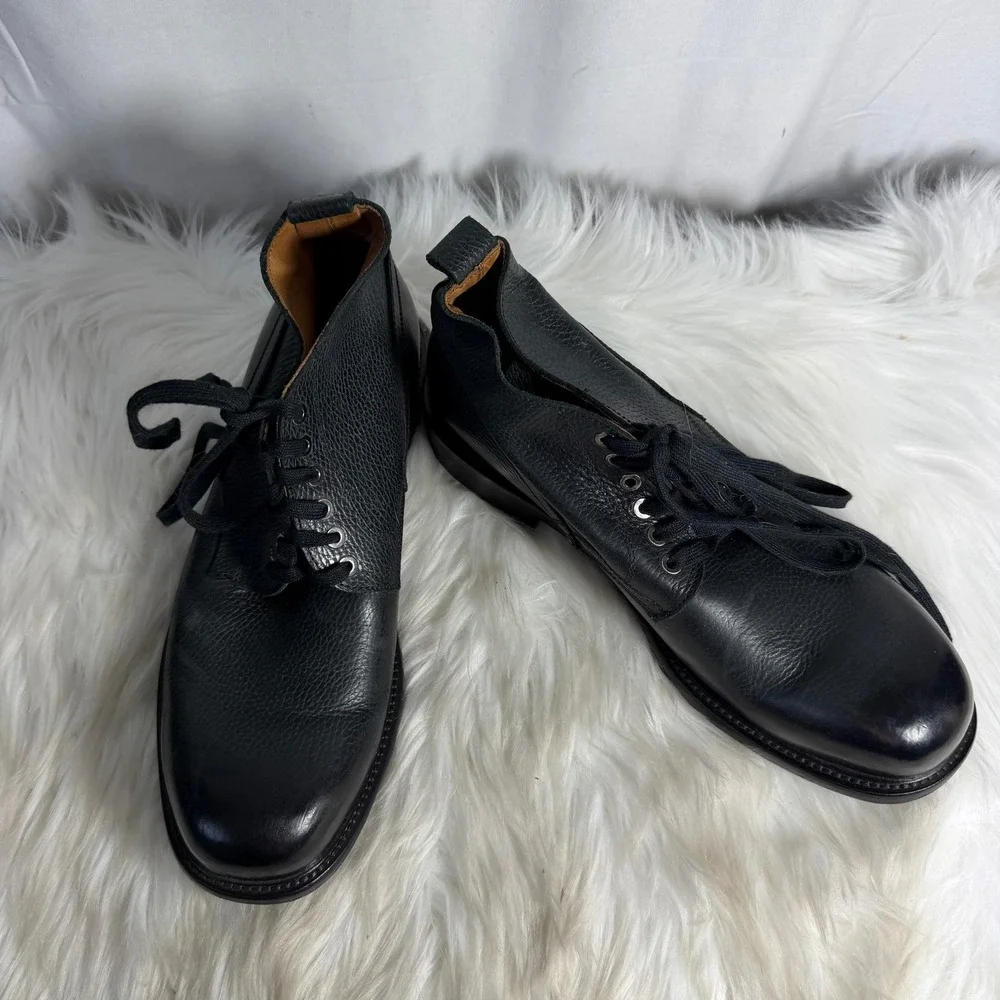 Barneys New York Mens Black Leather Chukka Boots Made in Italy Size 11M